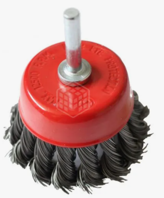 Щетка Derzhi для дрели  чашка со шпилькой 65мм крученая проволока