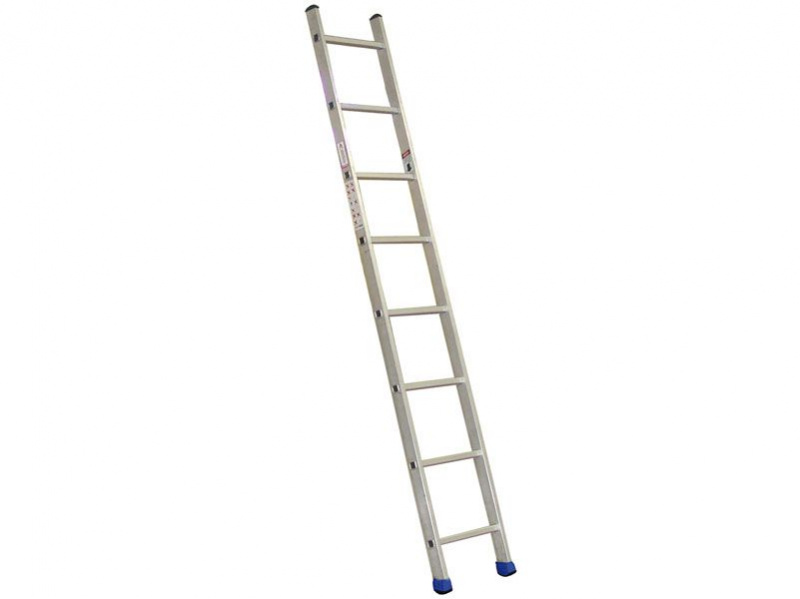 Лестница односекционная 8 ступеней (Высота 2470 мм, ширина 400 мм)