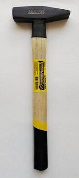 Молоток слесарный деревянная ручка кованый 300г MaxiTool